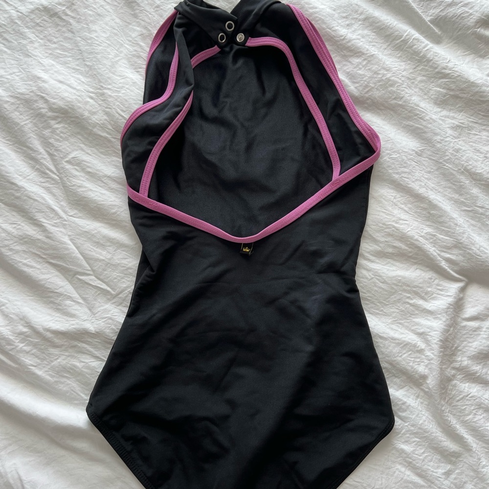 Mariia leo size P but runs a little big I think?